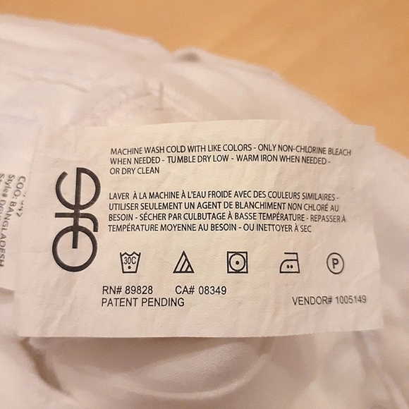 3 for $25 Bundle Sale- NWT Gloria Vanderbilt White Denim Capris, Size 10 - Picture 6 of 16